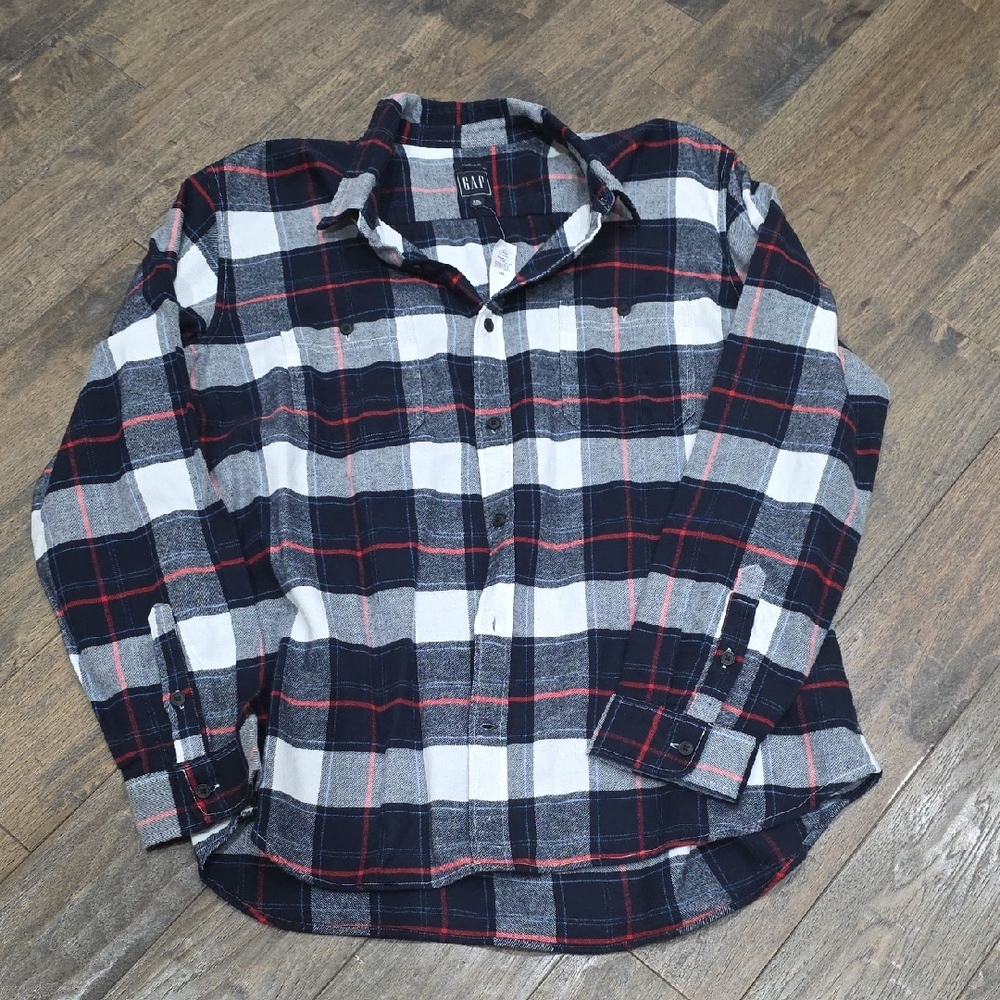 GAP Men's Navy and White Plaid Shirt